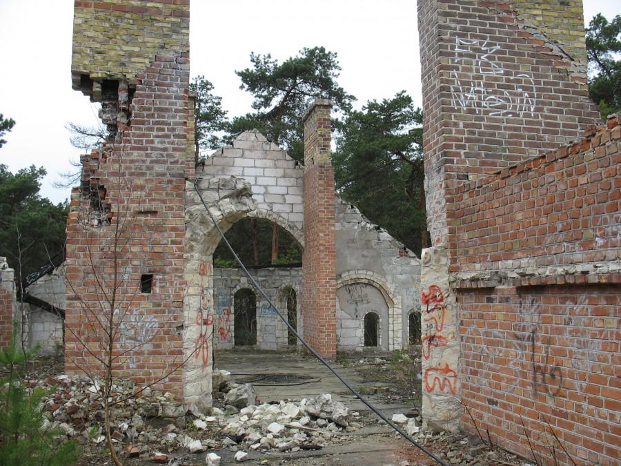 Emów - dom w lesie (pięterko)