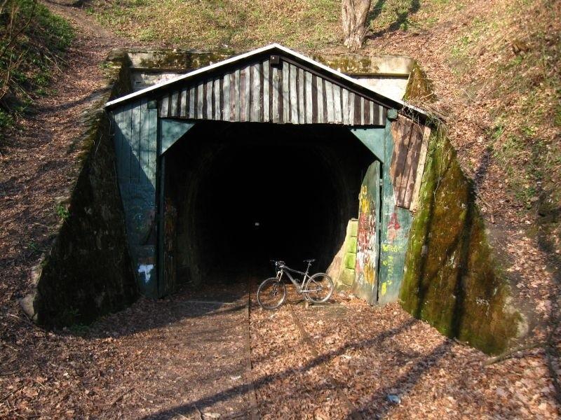 Tunel w Szklarach.