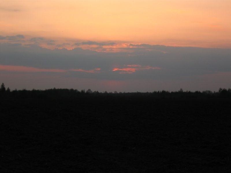 Resztki zachodu słońca.