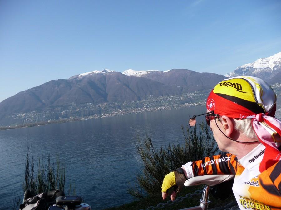 Nad Lago Maggiore - widok na Locarno