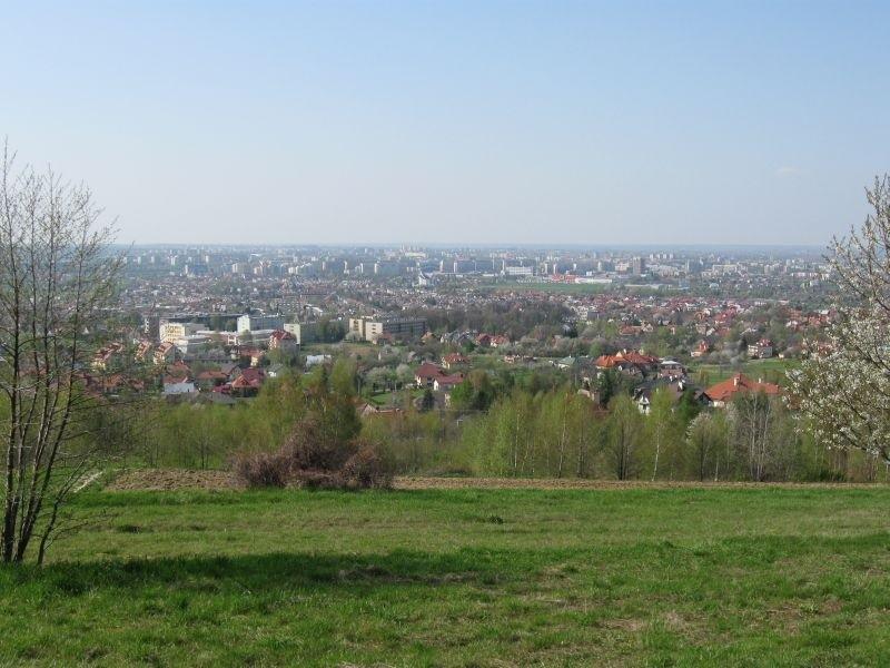 Więc pojechałem, ostatni raz rzuciłem okiem na miasto.