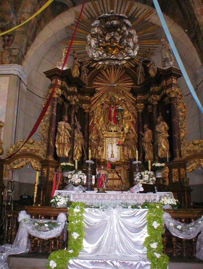 CHWALĘCIN-OŁTARZ GŁÓWNY