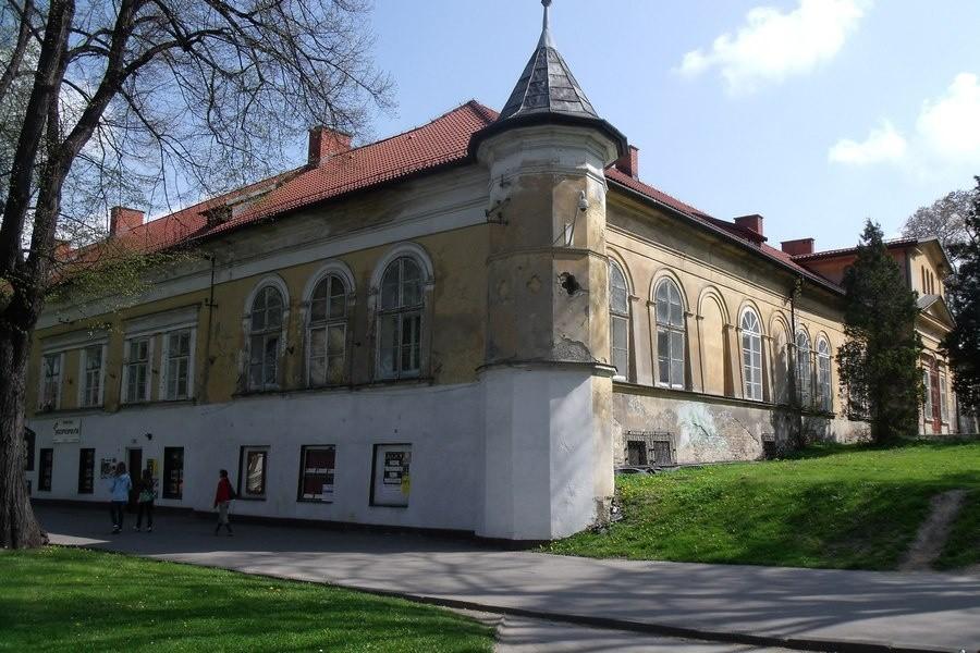 Pałac od strony zadu