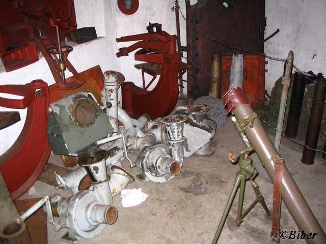 Schron nr 52 w Dobieszowicach - wnętrze