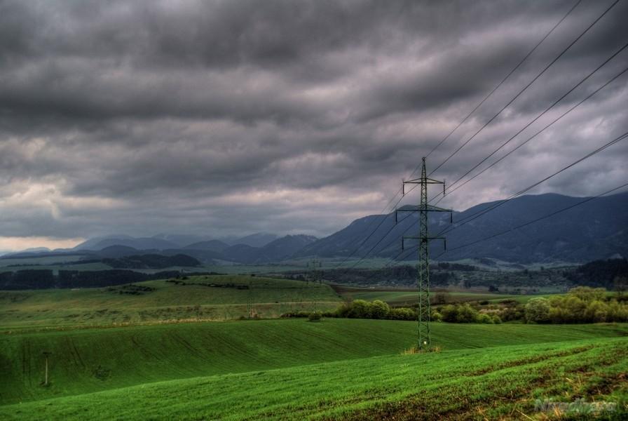 czarne chmury