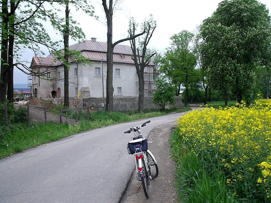 dwór obronny w Czańcu
