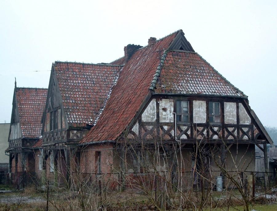 PAGÓRKI-DOM PODCIENIOWY