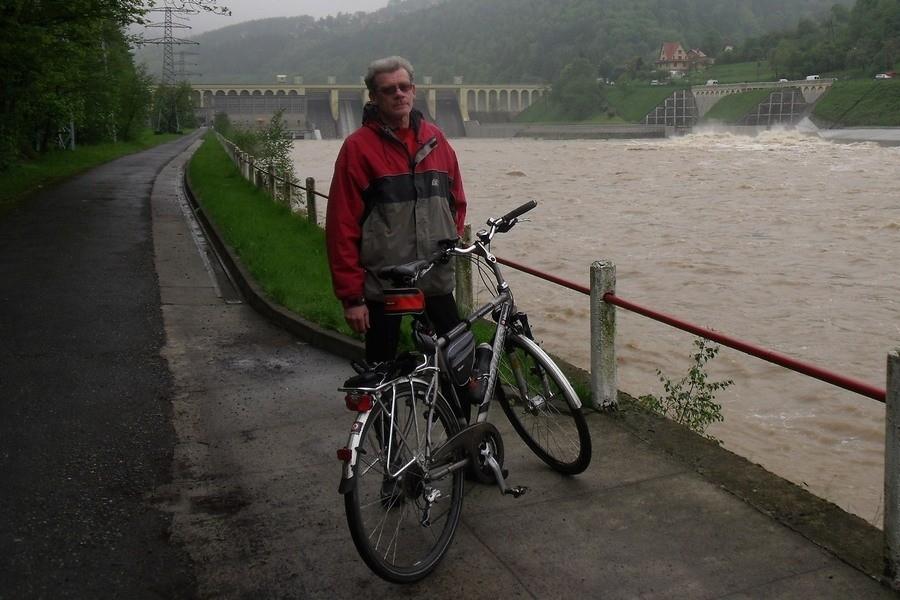 Porąbka, zaapara cały czas puszcza wodę