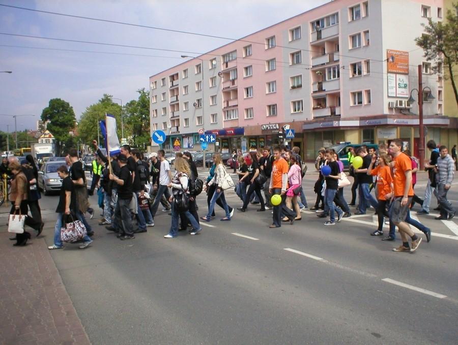 JUWENALIA 2010-WJAZD W UL. 1 MAJA