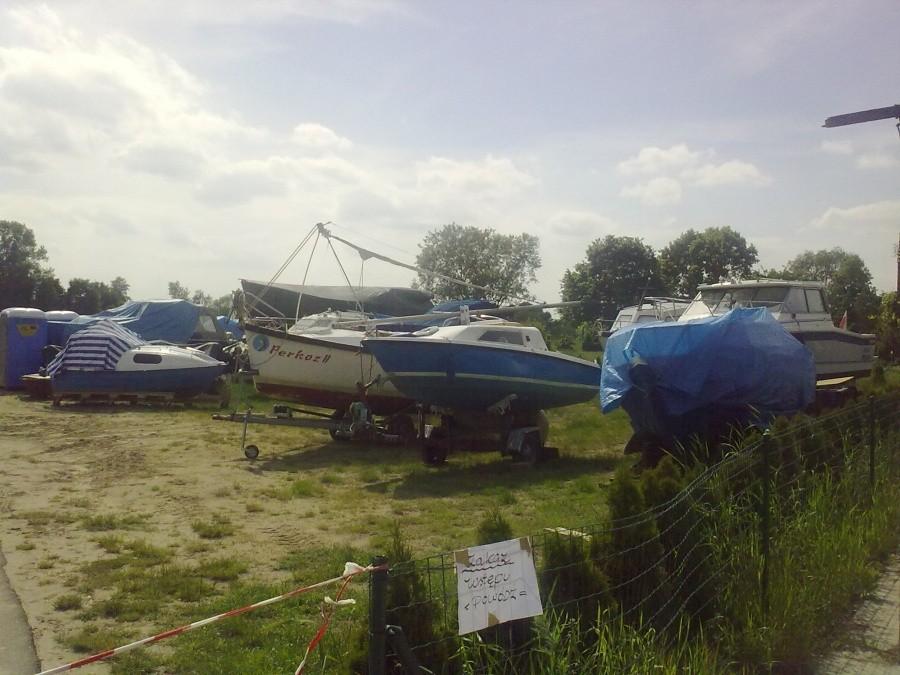 Zamknięty port w Urazie - powódź.