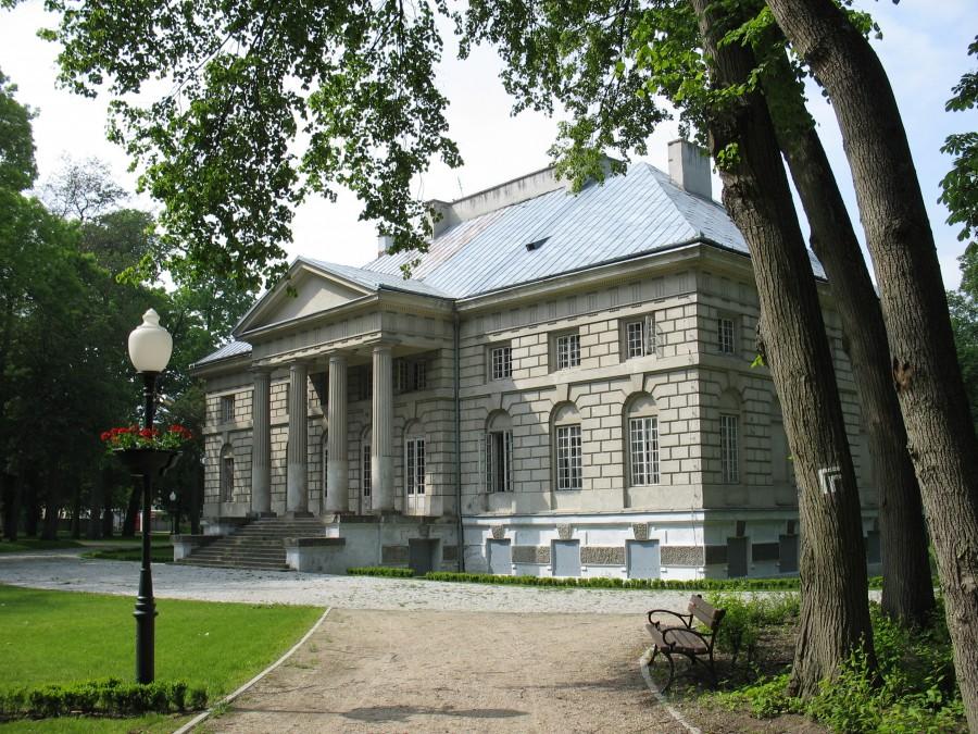 Młochów - pałac, elewacja płd.