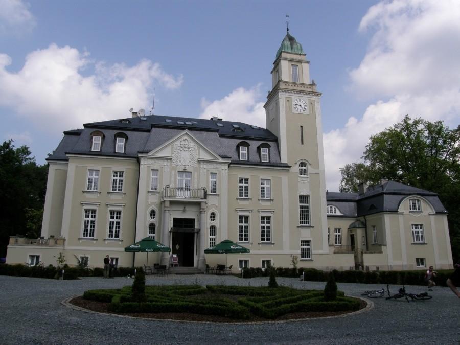 Pałac w Borowej