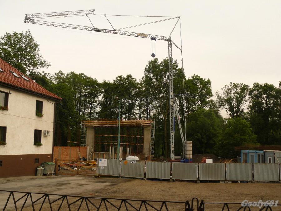 Budowa nowej biblioteki w Zbrosławicach.