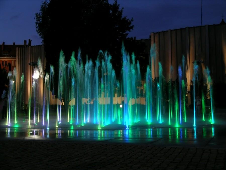 Toruńska kolorowa fontanna
