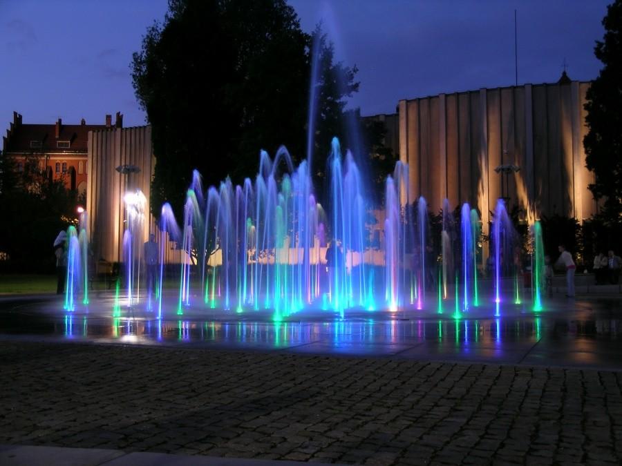 Toruńska kolorowa fontanna