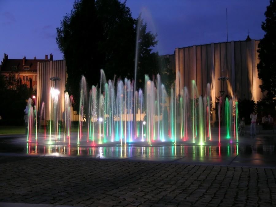 Toruńska kolorowa fontanna