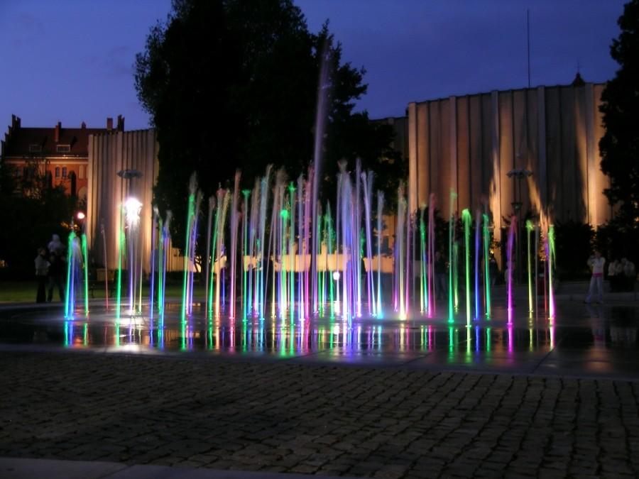 Toruńska kolorowa fontanna