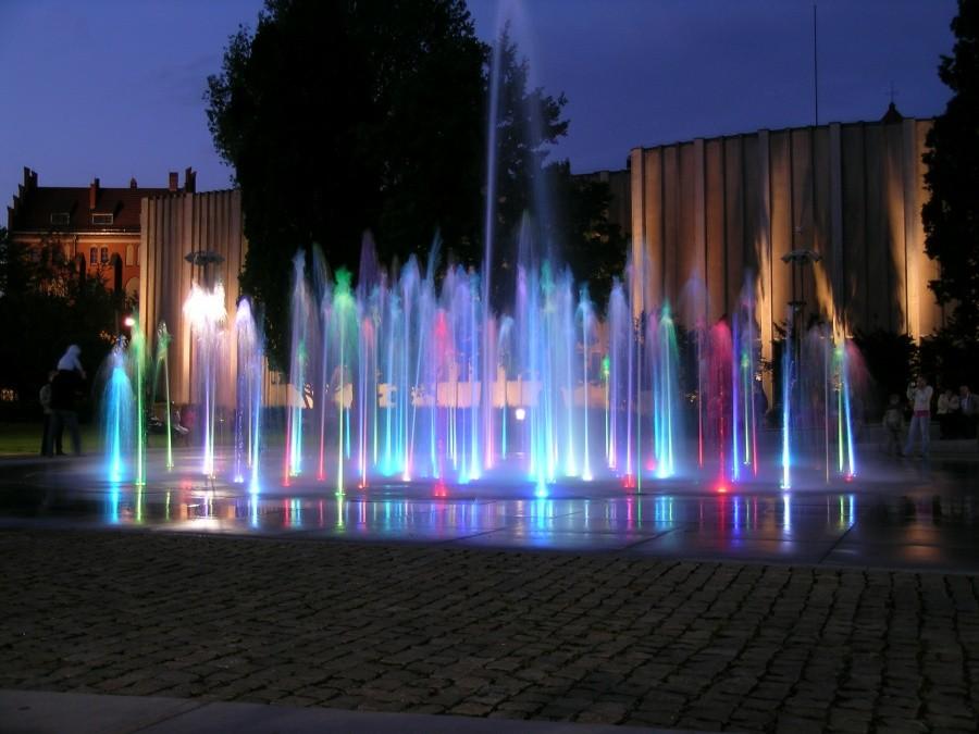 Toruńska kolorowa fontanna