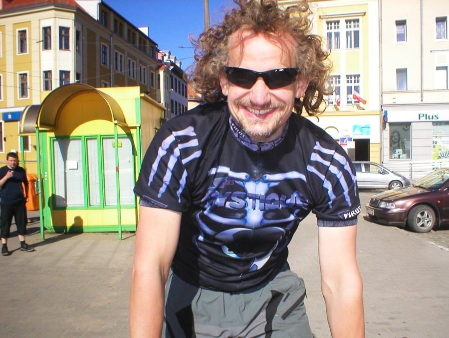KUDŁATY-ZAWSZE UŚMIECHNIĘTY :-)