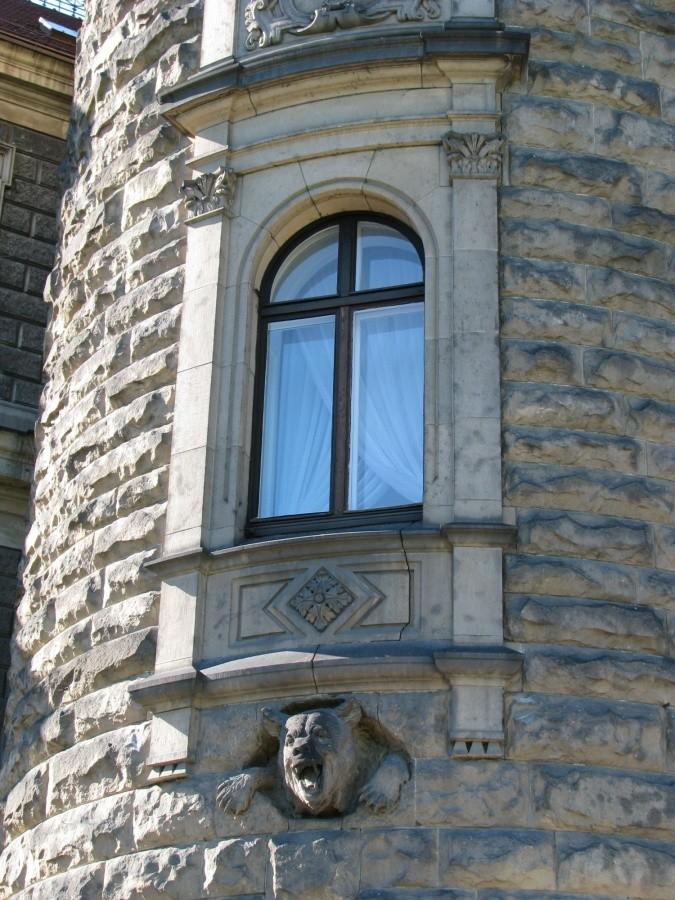 Moszna - strażnik?