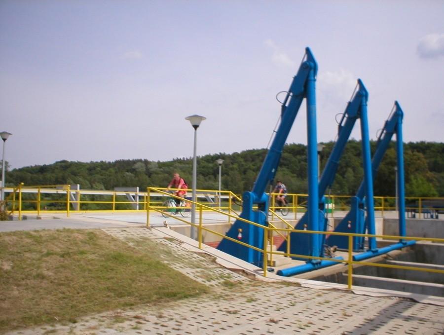 ŚLUZA SZONOWO-ELEMENTY ELEKTROWNI WODNEJ