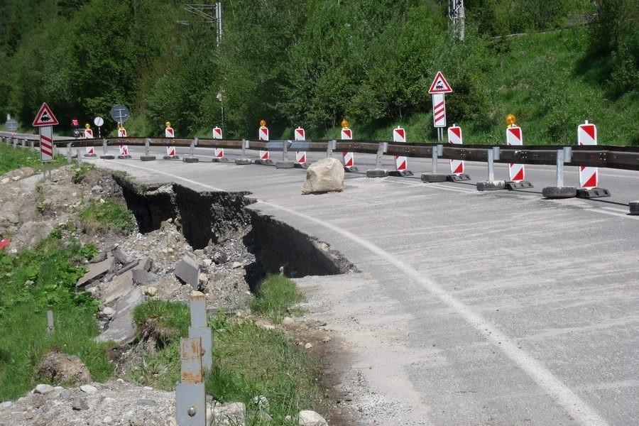 Drogę szlak trafił