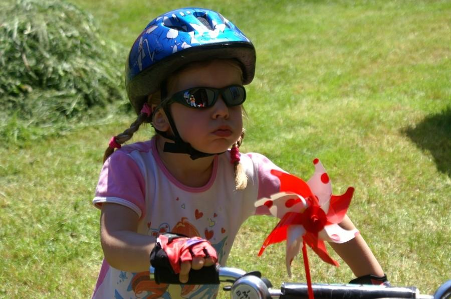 Młoda bikerka