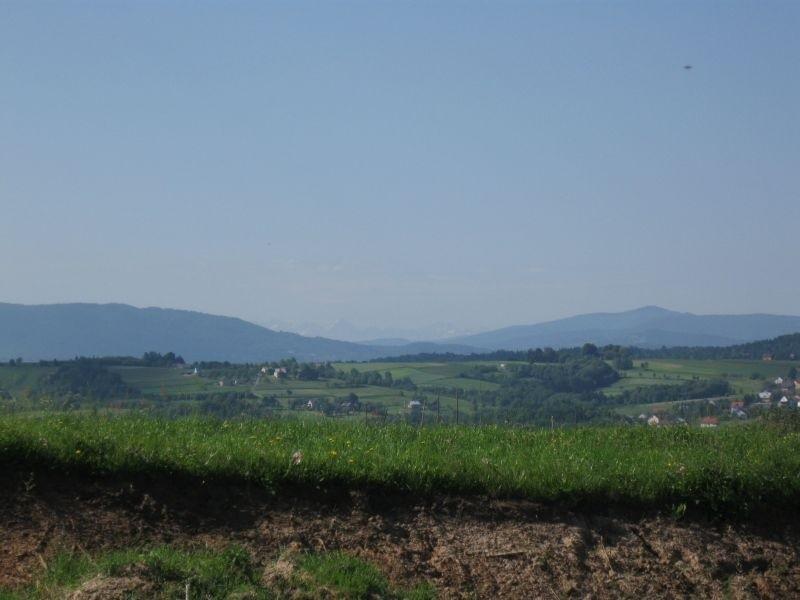Tuż za Bochnią- widać już góry :)