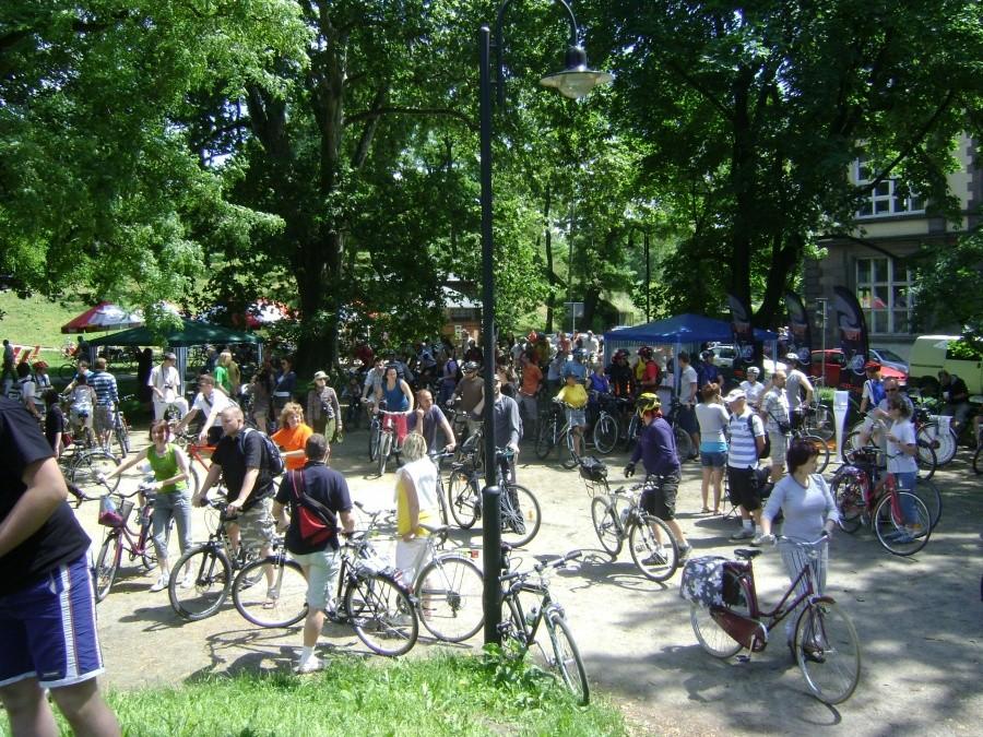 Bajk-piknik na Bulwarze Dunikowskiego
