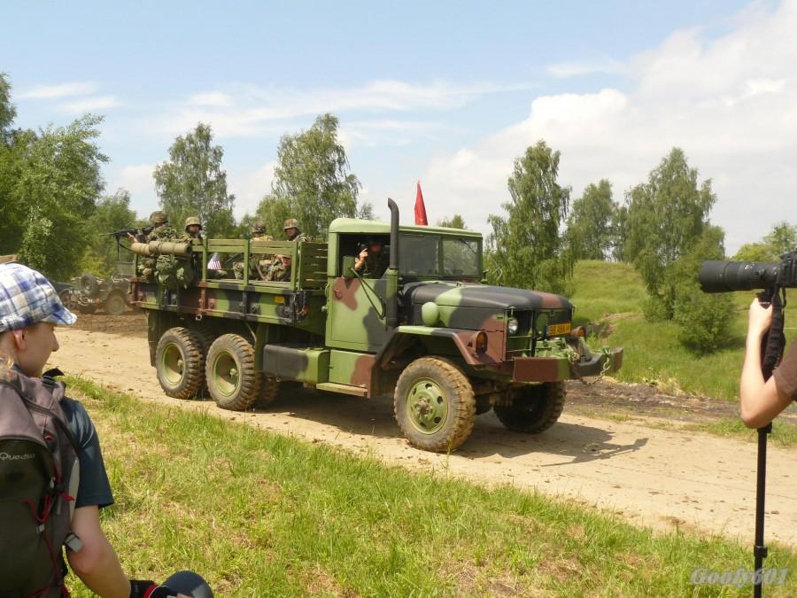 Marines wracają z pola bitwy