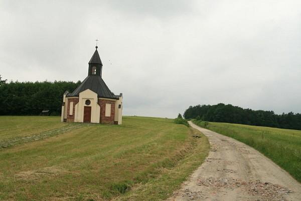 Kaplica w Błędowej Tyczyńskiej