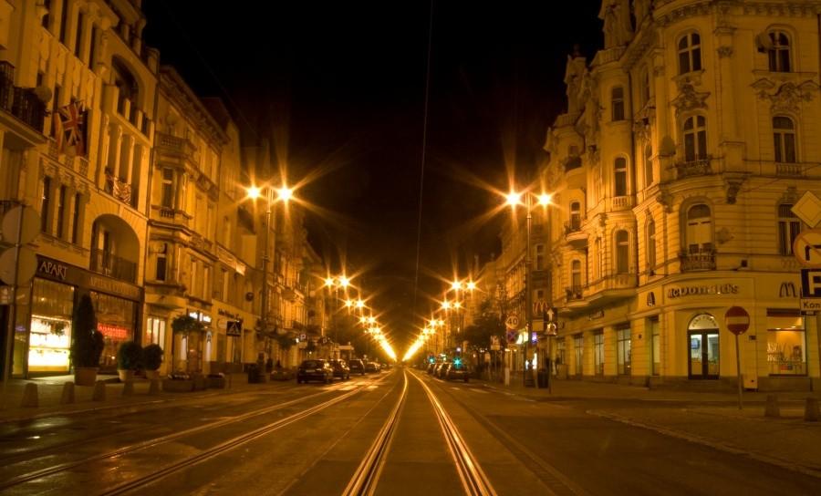 Ulica Gdańska o 2 nad ranem