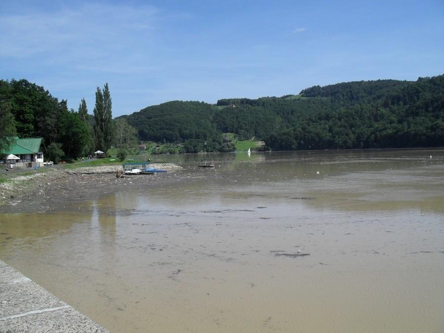 Zapora, Dunajec po ostatnich ulewach przyniósł mnóstwo śmieci