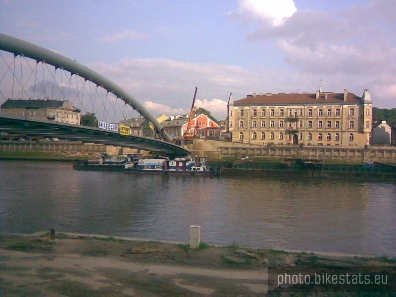 Kraków - nowa kładka przez Wisłę