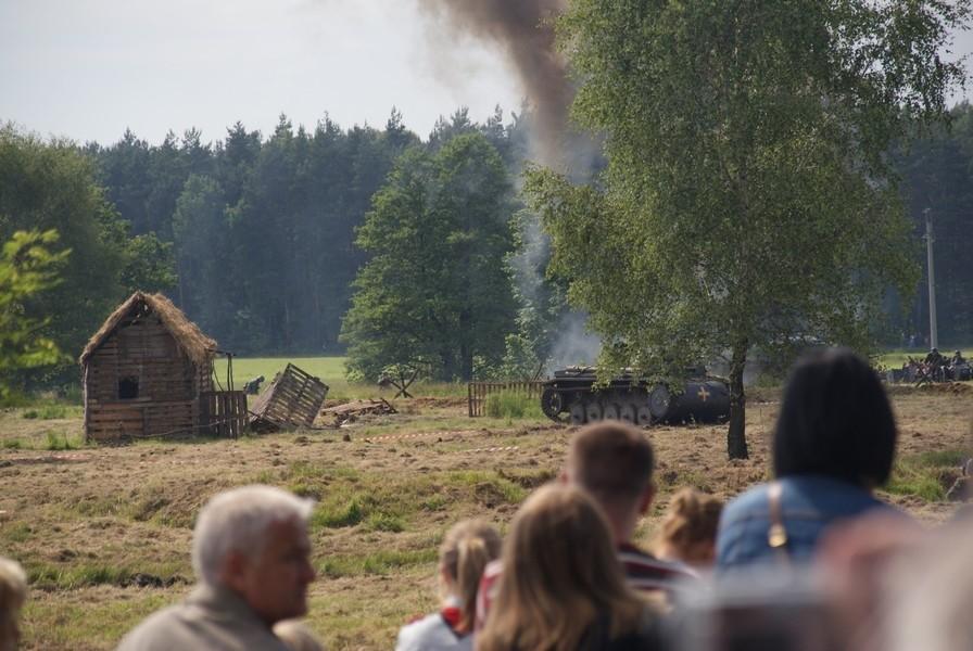 czołgi ruszyły