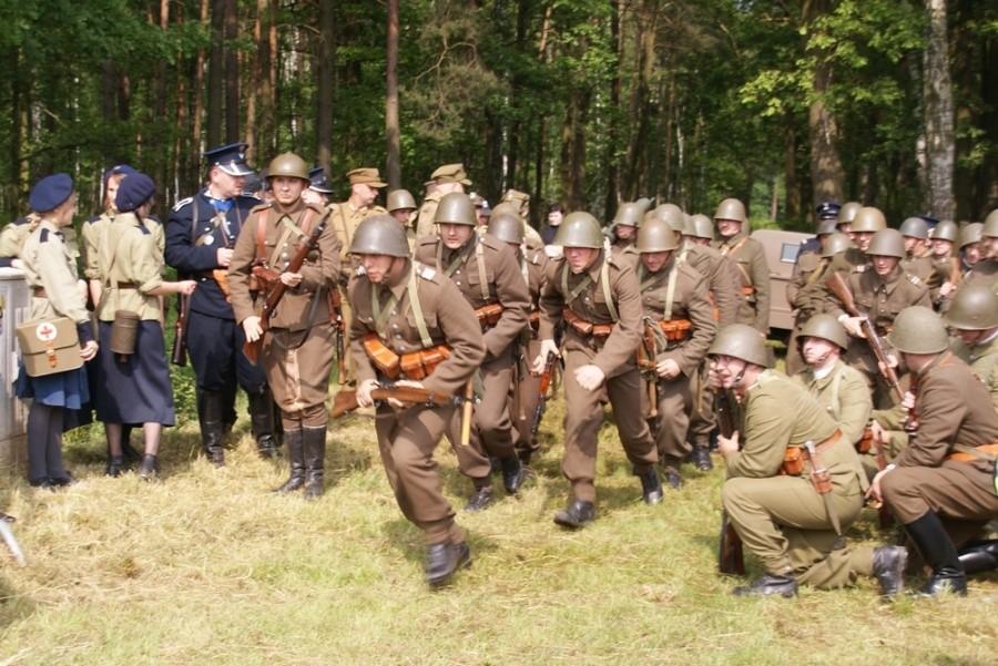 We wtorek przyszły posiłki i my wygoniliśmy Niemców