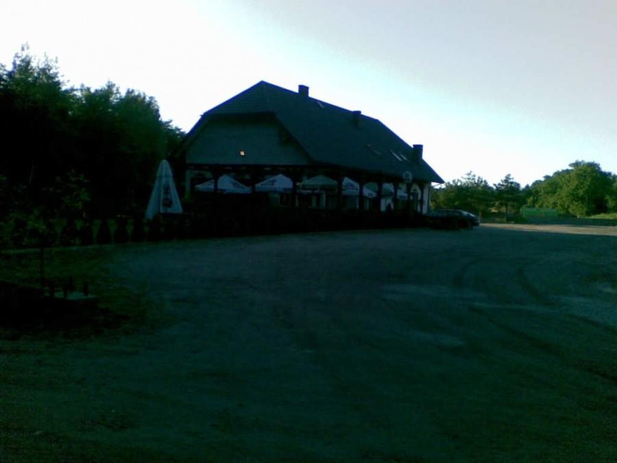 Leśny zajazd za Zbierskiem