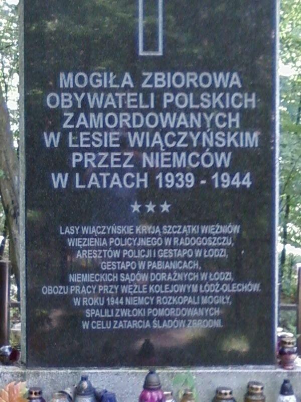 Napis na pomniku