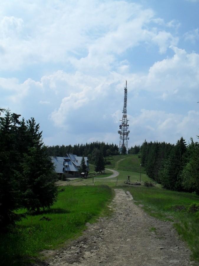 Schronisko i przekaźnik razem