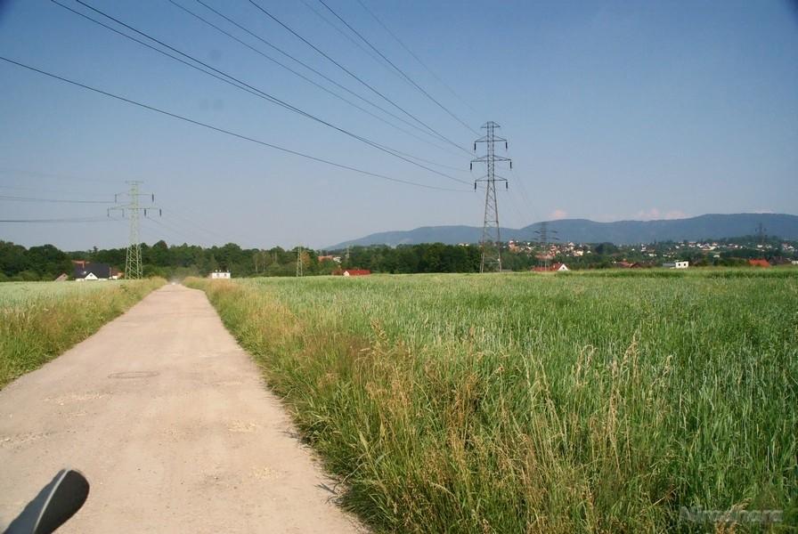 znów po szutrze