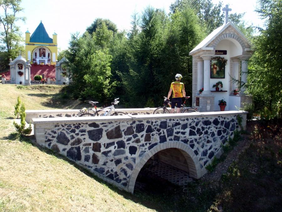 Stacje Kalwarii w Wąsoszu