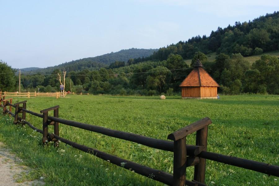 Pole namiotowe na którym spałem- u samego sołtysa!:P