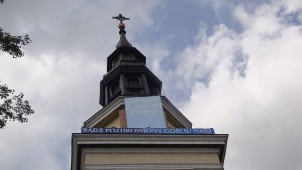 Parzęczew - Kościół