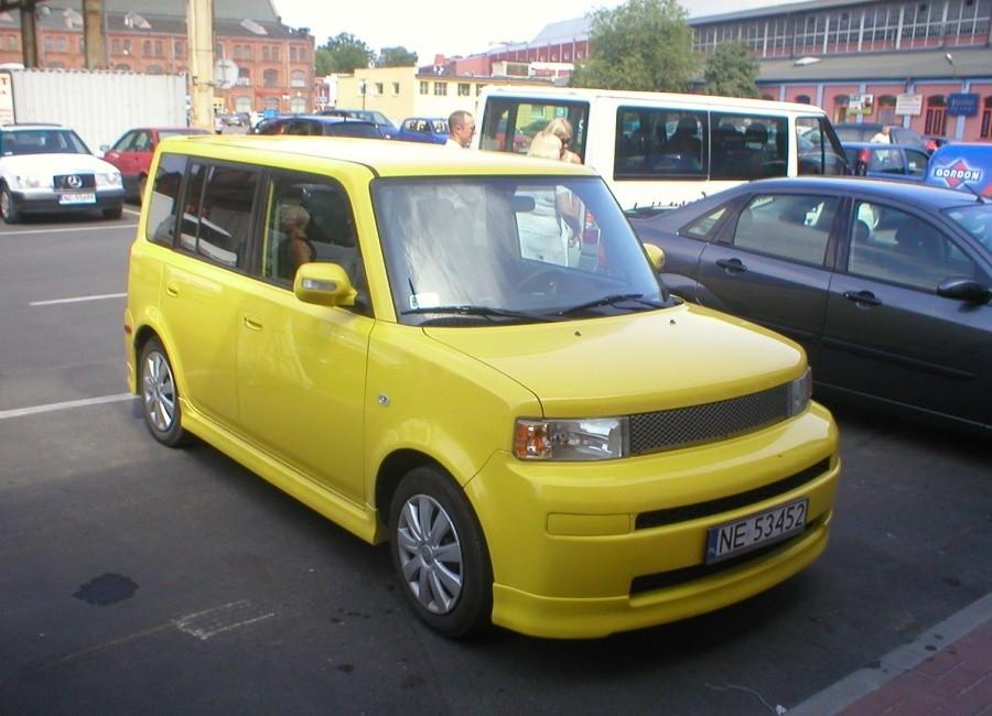 TAJEMNICZE AUTO :-)