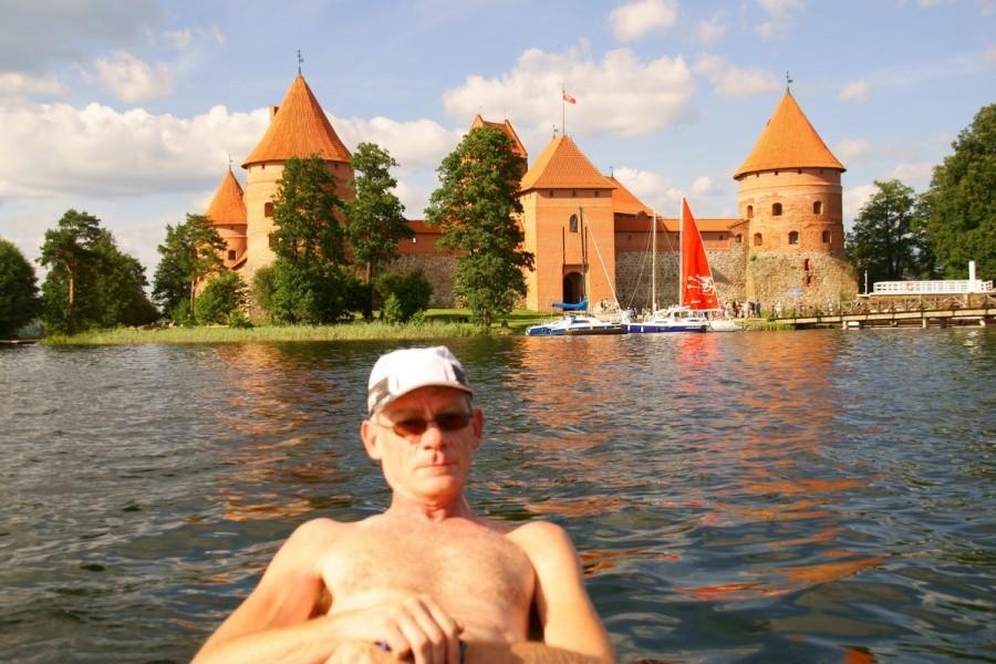 Lajcik na jeziorze