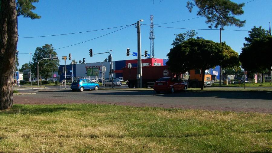 Też jest Tesco ale w Puławach mamy większe
