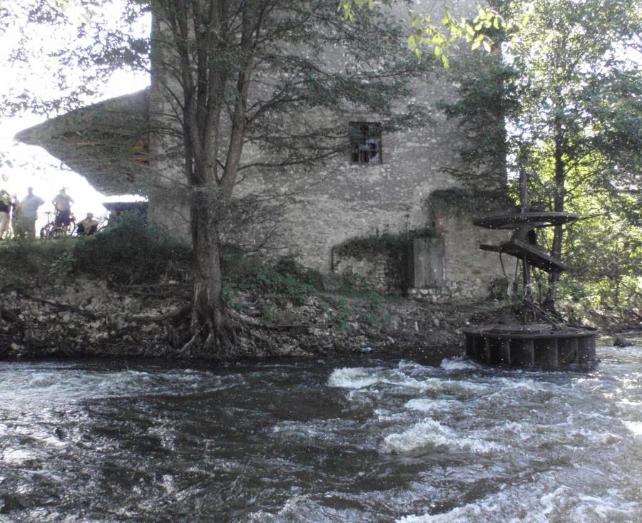 Młyn nad Wartą w Lelitach