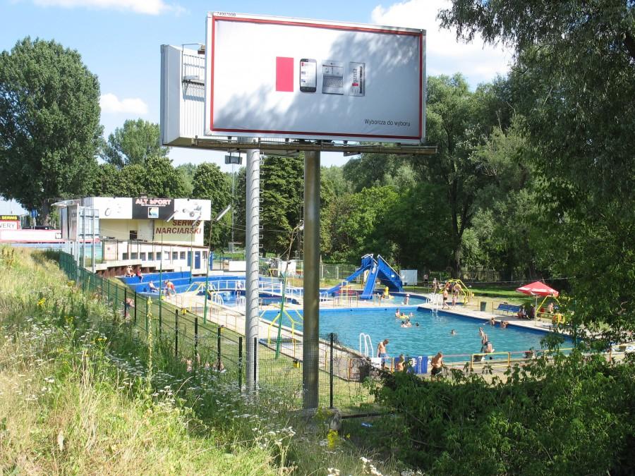 Warszawa - basen przy Wale Miedzeszyńskim