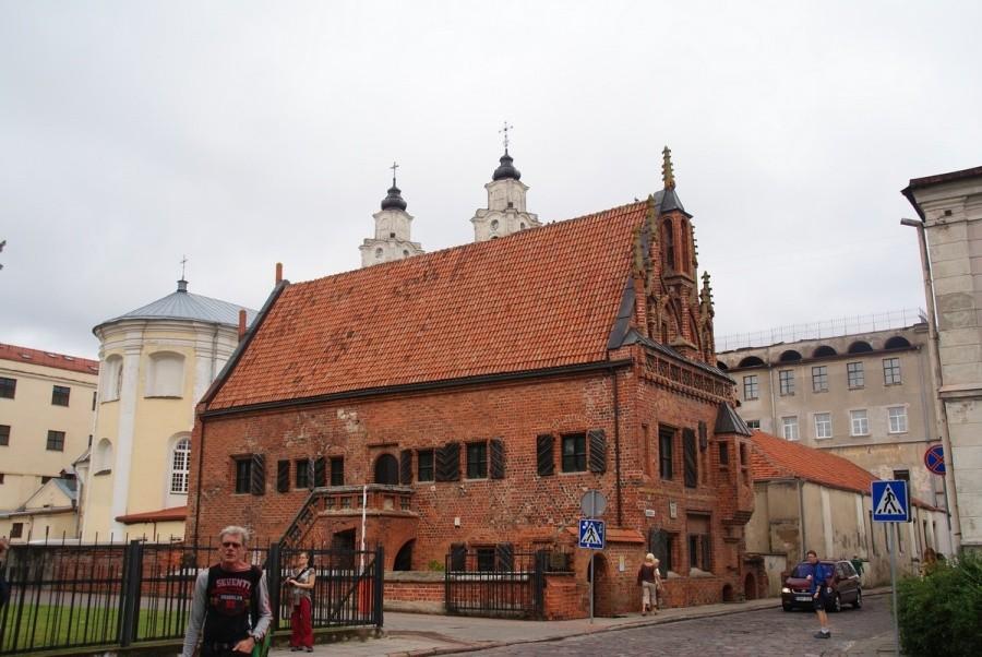 Dom Perkuna stoi w miejscu pogańskiej świątyni