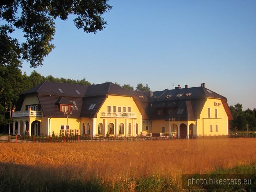 biały domek już czynny